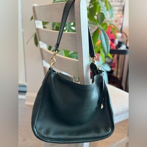 Coach Cary Pebbled Leather Handbag (CC435)